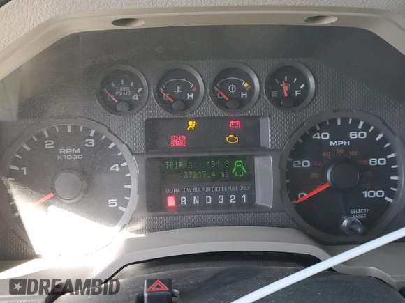 2008 Ford F-250 XL with VIN 1FTSW21R98EC61190, listed as a Copart auction lot 51826535 with 137,217 mi miles and Salvage title. Bid and sale history available at DreamBid. Image 9.