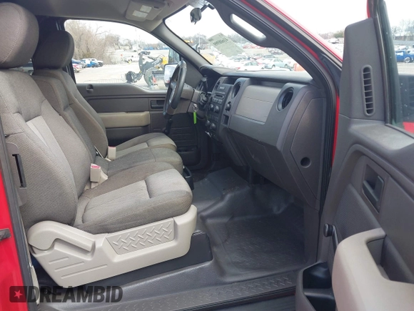 2009 Ford F-150 STX with VIN 1FTRX12WX9FA65135, listed as a IAAI auction lot 41608999 with 94,244 mi miles. Bid and sale history available at carsss.com. Image 5.
