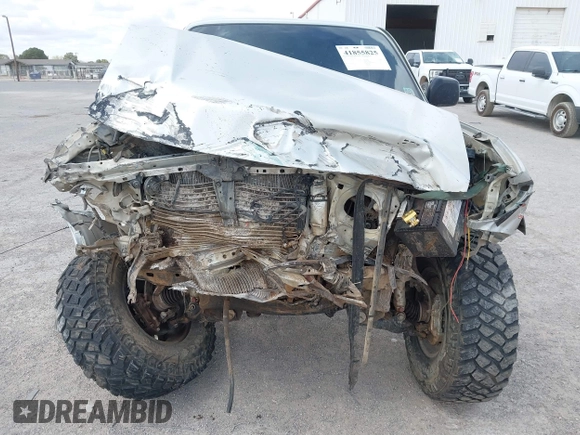 2003 Toyota Tacoma with VIN 5TEWN72N73Z240731, listed as a IAAI auction lot 41855825 with 227,583 mi miles. Bid and sale history available at carsss.com. Image 5.