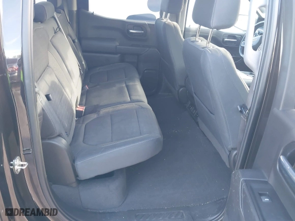 2019 Chevrolet Silverado 1500 LT with VIN 3GCPWCED4KG157393, listed as a IAAI auction lot 41363716 with 91,021 mi miles. Bid and sale history available at carsss.com. Image 8.