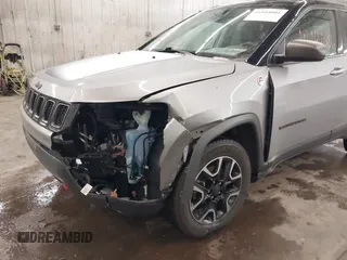 2019 Jeep Compass Trailhawk with VIN 3C4NJDDB8KT667863, listed as a IAAI auction lot 41944001 with 80,635 mi miles and . Bid and sale history available at DreamBid. Image 6.