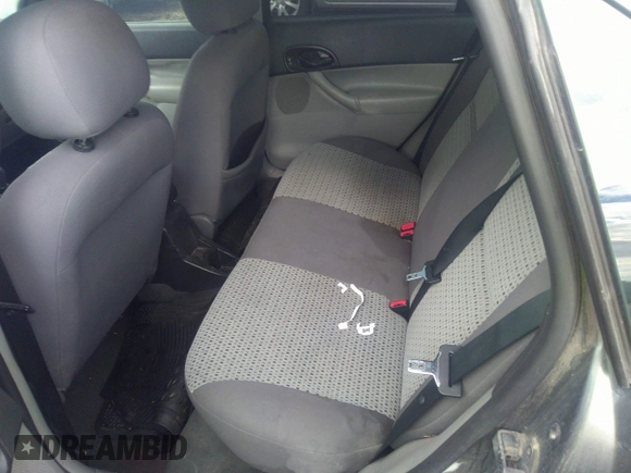2007 Ford Focus S with VIN 1FAFP34N77W353068, listed as a IAAI auction lot 34978305 with 1 mi miles. Bid and sale history available at carsss.com. Image 8.