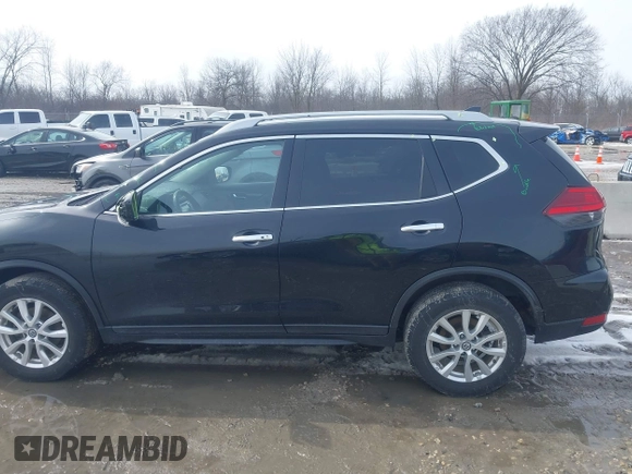 2019 Nissan Rogue SV with VIN 5N1AT2MV7KC811028, listed as a IAAI auction lot 41847182 with 48,745 mi miles. Bid and sale history available at carsss.com. Image 14.