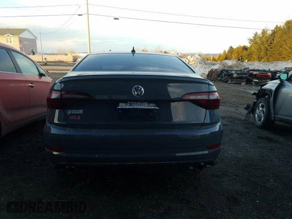 2020 Volkswagen Jetta GLI S z VIN 3VW6T7BUXLM057668, wystawiony jako Copart lot #49791945 z przebiegiem 96 606 mil mil oraz Szkoda całkowita • Salvage title. Historia ofert i sprzedaży dostępna na DreamBid. Obrazek 6.
