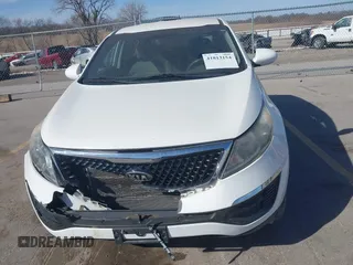2015 Kia Sportage LX with VIN KNDPBCAC8F7690843, listed as a IAAI auction lot 41813154 with 124,885 mi miles and . Bid and sale history available at carsss.com. Image 12.