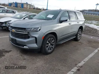 2023 Chevrolet Tahoe LT z VIN 1GNSKNKD5PR186843, wystawiony jako IAAI lot #41288404 z przebiegiem 38 690 mil mil oraz . Historia ofert i sprzedaży dostępna na DreamBid. Obrazek 20.