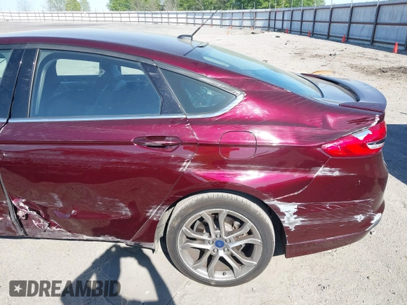 2017 Ford Fusion SE z VIN 3FA6P0H70HR198507, wystawiony jako IAAI lot #42033338 z przebiegiem 94 363 mil mil oraz . Historia ofert i sprzedaży dostępna na DreamBid. Obrazek 18.