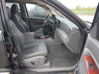 2006 Jeep Grand Cherokee Limited with VIN 1J8HR58NX6C165964, listed as a IAAI auction lot 42242453 with 112,670 mi miles and . Bid and sale history available at DreamBid. Image 5.