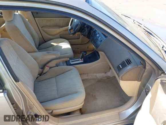 2005 Honda Civic LX with VIN 2HGES16535H569177, listed as a IAAI auction lot 41882245 with 98,173 mi miles and . Bid and sale history available at DreamBid. Image 5.