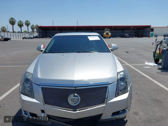 2008 Cadillac CTS RWD z VIN 1G6DV57V880153063, wystawiony jako IAAI lot #42440277 z przebiegiem 158 312 mil mil oraz . Historia ofert i sprzedaży dostępna na DreamBid. Obrazek 12.