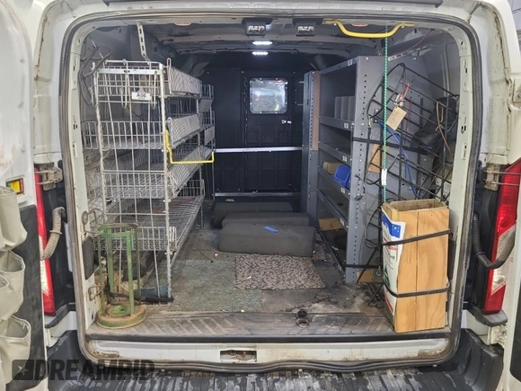 2016 Ford Transit Cargo z VIN 1FTYE1YM9GKB19505, wystawiony jako IAAI lot #42774251 z przebiegiem 252 184 mil mil oraz . Historia ofert i sprzedaży dostępna na DreamBid. Obrazek 8.