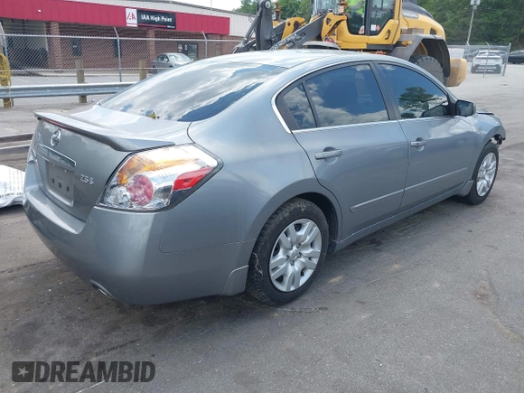 2009 Nissan Altima S z VIN 1N4AL21E59N537521, wystawiony jako IAAI lot #42325028 z przebiegiem 51 499 mil mil oraz . Historia ofert i sprzedaży dostępna na DreamBid. Obrazek 4.