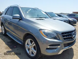 2013 Mercedes-Benz M 350 with VIN 4JGDA5JB7DA131370, listed as a IAAI auction lot 42210940 with 141,164 mi miles and . Bid and sale history available at DreamBid. Image 1.