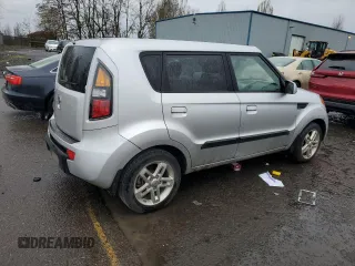 2010 Kia Soul + with VIN KNDJT2A25A7703092, listed as a Copart auction lot 49730235 with 77,504 mi miles and Salvage Title. Bid and sale history available at DreamBid. Image 3.