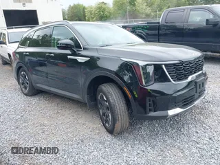 2025 Kia Sorento S with VIN 5XYRLDJC2SG331500, listed as a IAAI auction lot 42377807 with 1,509 mi miles and . Bid and sale history available at DreamBid. Image 1.