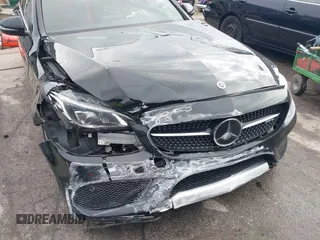 2018 Mercedes-Benz C 43 AMG with VIN 55SWF6EB9JU248383, listed as a IAAI auction lot 41226587 with 125,676 mi miles and . Bid and sale history available at carsss.com. Image 18.
