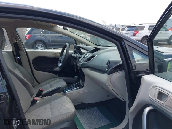2011 Ford Fiesta SE with VIN 3FADP4BJ1BM232591, listed as a IAAI auction lot 41901982 with 159,288 mi miles. Bid and sale history available at carsss.com. Image 5.