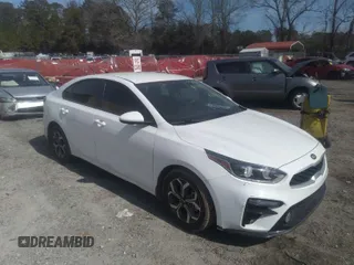 2020 Kia Forte LXS with VIN 3KPF24AD1LE197513, listed as a IAAI auction lot 41694046 with 87,303 mi miles. Bid and sale history available at carsss.com. Image 1.