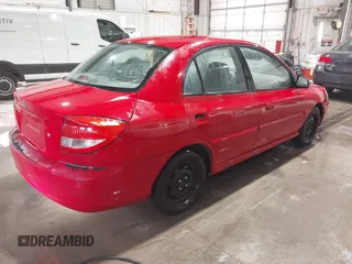 2005 Kia Rio with VIN KNADC125556397214, listed as a IAAI auction lot 41350276 with 182,162 mi miles. Bid and sale history available at carsss.com. Image 4.