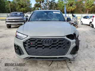 2022 Audi SQ5 Prestige with VIN WA1C4AFY7N2042403, listed as a Copart auction lot 76625154 with 48,871 mi miles and Salvage Title. Bid and sale history available at carsss.com. Image 5.