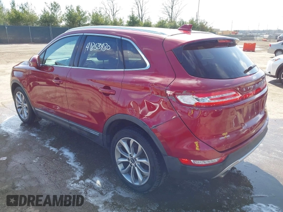 2015 Lincoln MKC z VIN 5LMCJ1A90FUJ32652, wystawiony jako IAAI lot #41853480 z przebiegiem 110 219 mil mil oraz . Historia ofert i sprzedaży dostępna na DreamBid. Obrazek 6.