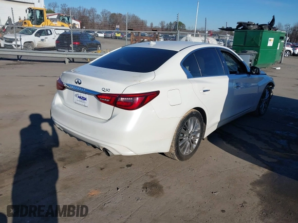 2019 Infiniti Q50 3.0t LUXE with VIN JN1EV7AP4KM510846, listed as a IAAI auction lot 41227412 with 96,222 mi miles. Bid and sale history available at carsss.com. Image 4.