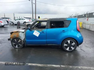 2018 Kia Soul + with VIN KNDJP3A57J7554995, listed as a IAAI auction lot 41773245 with 1 mi miles. Bid and sale history available at carsss.com. Image 14.