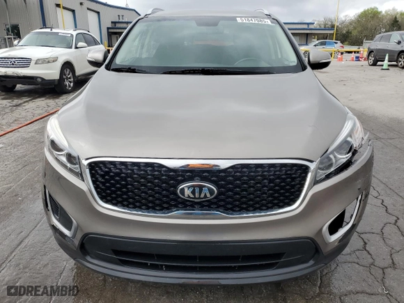 2016 Kia Sorento L with VIN 5XYPG4A37GG180480, listed as a Copart auction lot 51847085 with 137,544 mi miles and Salvage Title. Bid and sale history available at carsss.com. Image 5.