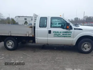 2014 Ford F-250 XL with VIN 1FT7X2A65EEA40254, listed as a IAAI auction lot 41720384 with 286,838 mi miles and . Bid and sale history available at DreamBid. Image 13.