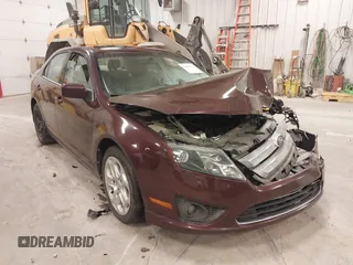 2011 Ford Fusion SE with VIN 3FAHP0HA4BR154506, listed as a IAAI auction lot 41880125 with 93,130 mi miles. Bid and sale history available at carsss.com. Image 17.