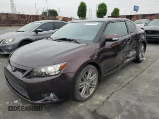 2011 Scion tC z VIN JTKJF5C75B3019369, wystawiony jako Copart lot #60572005 z przebiegiem 120 106 mil mil oraz Szkoda całkowita • Salvage title. Historia ofert i sprzedaży dostępna na DreamBid. Obrazek 1.