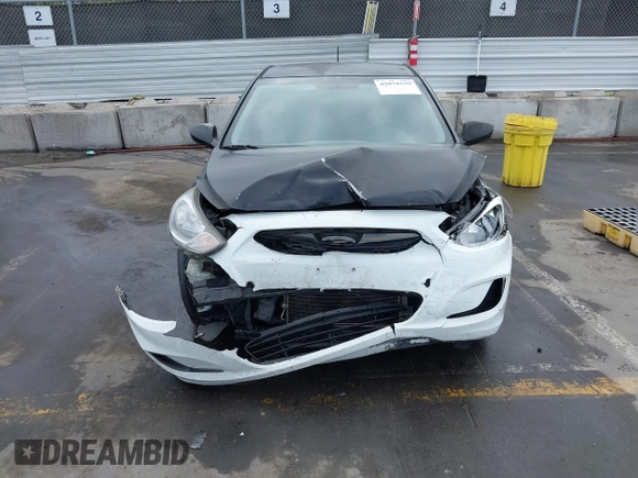 2013 Hyundai Accent GL with VIN KMHCT5AEXDU092644, listed as a IAAI auction lot 42078339 with 134,288 mi miles. Bid and sale history available at carsss.com. Image 12.