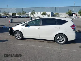 2017 Toyota Prius v Two with VIN JTDZN3EU9HJ066736, listed as a IAAI auction lot 42025100 with 89,082 mi miles. Bid and sale history available at carsss.com. Image 15.