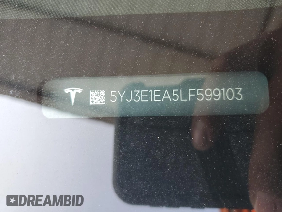 2020 Tesla Model 3 Standard Range Plus z VIN 5YJ3E1EA5LF599103, wystawiony jako Copart lot #59159465 z przebiegiem 32 614 mil mil oraz Czysty tytuł • Clean title. Historia ofert i sprzedaży dostępna na DreamBid. Obrazek 12.