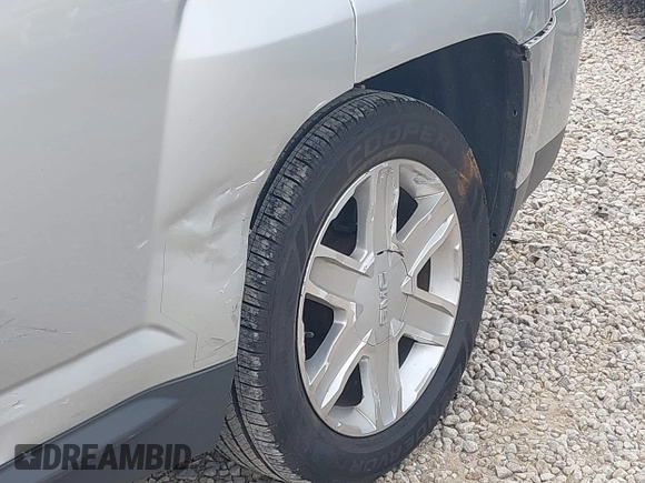2011 GMC Terrain SLT-2 with VIN 2CTFLXEC0B6465003, listed as a IAAI auction lot 42583497 with 171,640 mi miles and . Bid and sale history available at DreamBid. Image 12.