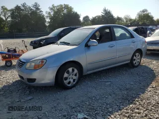 2008 Kia Spectra EX with VIN KNAFE121685548118, listed as a Copart auction lot 68773184 with 120,598 mi miles and Salvage Title. Bid and sale history available at carsss.com. Image 1.