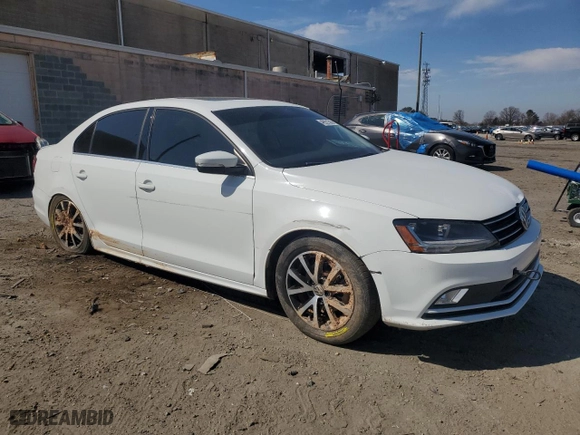 2017 Volkswagen Jetta 1.4T SE with VIN 3VWDB7AJ9HM346498, listed as a Copart auction lot 49921505 with 90,222 mi miles and Salvage Title. Bid and sale history available at carsss.com. Image 4.