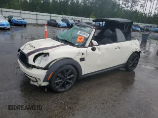2014 MINI Convertible S z VIN WMWZP3C5XET706231, wystawiony jako Copart lot #55610615 z przebiegiem 70 416 mil mil oraz Szkoda całkowita • Salvage title. Historia ofert i sprzedaży dostępna na DreamBid. Obrazek 1.