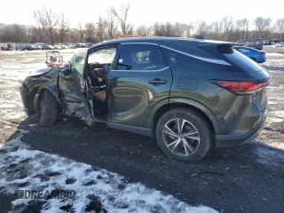 2024 Lexus RX with VIN 2T2BBMCA7RC041724, listed as a Copart auction lot 43319385 with 11,837 mi miles and Salvage Title. Bid and sale history available at carsss.com. Image 2.
