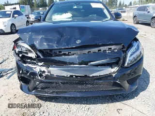 2019 Mercedes-Benz C 300 z VIN 55SWF8DB9KU291393, wystawiony jako IAAI lot #42105875 z przebiegiem 38 853 mil mil oraz . Historia ofert i sprzedaży dostępna na DreamBid. Obrazek 6.
