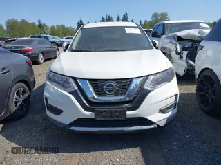 2018 Nissan Rogue SV with VIN KNMAT2MT1JP592478, listed as a IAAI auction lot 42023291 with 27,406 mi miles. Bid and sale history available at carsss.com. Image 12.