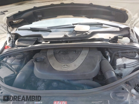 2009 Mercedes-Benz R 3.5L with VIN 4JGCB65E09A092583, listed as a IAAI auction lot 42102652 with 161,426 mi miles and . Bid and sale history available at DreamBid. Image 10.