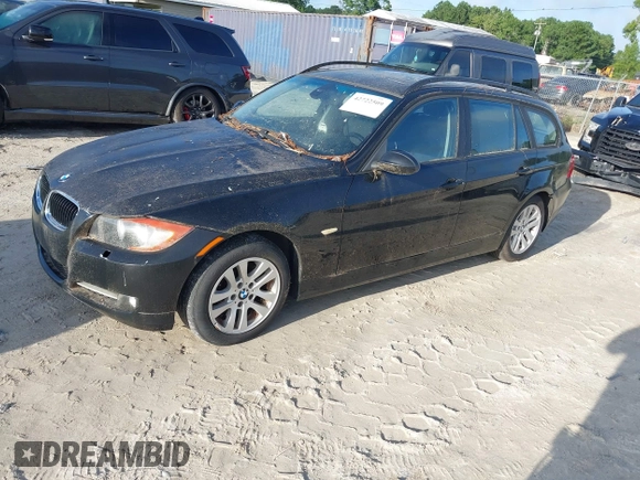 2006 BMW 3 Series 325xi with VIN WBAVT13556KW23134, listed as a IAAI auction lot 42722509 with Not provided miles and . Bid and sale history available at DreamBid. Image 17.
