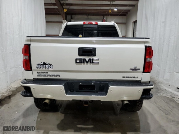 2015 GMC Sierra 1500 Denali with VIN 3GTU2WEJ3FG338044, listed as a Copart auction lot 50774205 with 111,691 mi miles and Salvage Title. Bid and sale history available at carsss.com. Image 6.