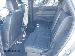 2021 Volkswagen Atlas SE with VIN 1V2KE2CA4MC228516, listed as a IAAI auction lot 41630396 with 53,946 mi miles and . Bid and sale history available at DreamBid. Image 8.
