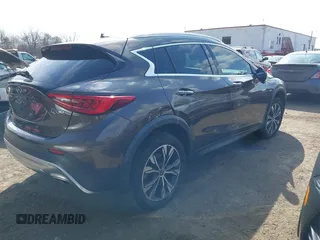 2017 Infiniti QX30 Luxury with VIN SJKCH5CR9HA019856, listed as a IAAI auction lot 41590907 with 45,555 mi miles. Bid and sale history available at carsss.com. Image 4.