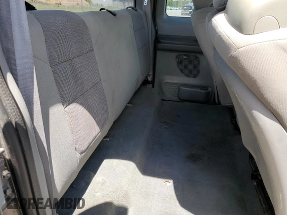 2004 Ford Super Duty F-250 XL with VIN 1FTNX20L24EB98046, listed as a Copart auction lot 51931954 with 267,436 mi miles and Salvage Title. Bid and sale history available at carsss.com. Image 10.