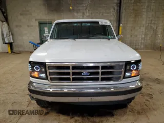1995 Ford F-150 with VIN 1FTEF14N0SNB49515, listed as a Copart auction lot 50218605 with 113,242 mi miles and Salvage Title. Bid and sale history available at carsss.com. Image 5.
