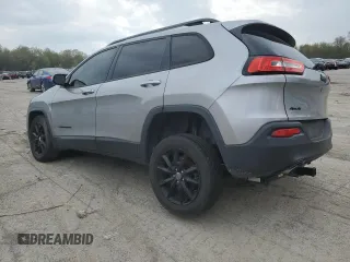 2014 Jeep Cherokee Latitude z VIN 1C4PJMCS6EW286568, wystawiony jako Copart lot #54754525 z przebiegiem 164 130 mil mil oraz Szkoda całkowita • Salvage title. Historia ofert i sprzedaży dostępna na DreamBid. Obrazek 2.