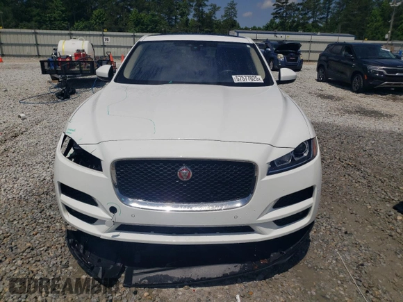 2020 Jaguar F-Pace 25t z VIN SADCS2FX2LA638535, wystawiony jako Copart lot #57577025 z przebiegiem 70 037 mil mil oraz Szkoda całkowita • Salvage title. Historia ofert i sprzedaży dostępna na DreamBid. Obrazek 5.